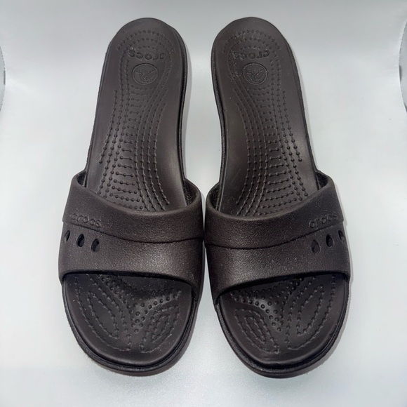 CROCS Chocolate Brown Wedge Sandals. Size 9 - Picture 2 of 5
